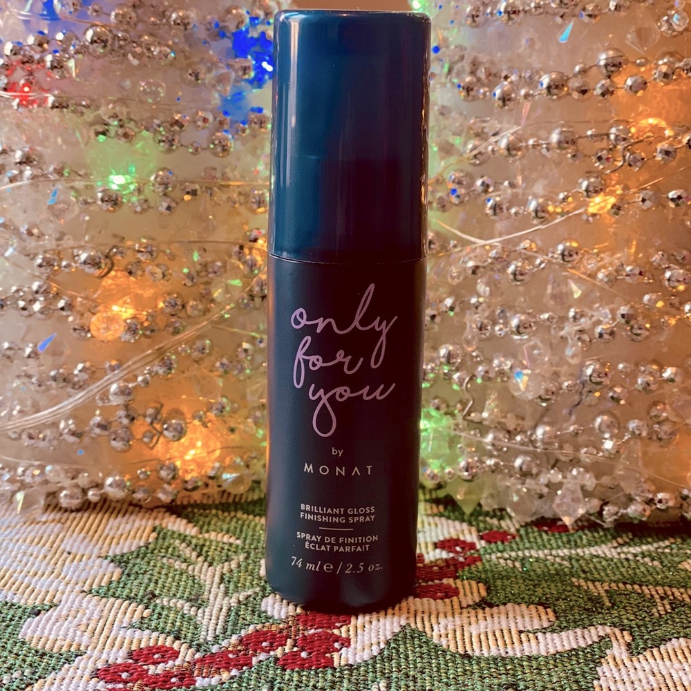 Monat Hair